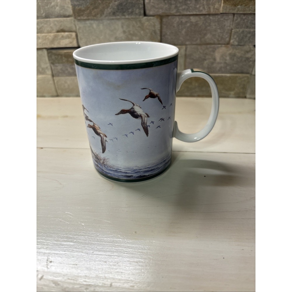 Ducks Of North America Collector Mugs - Swinging The Channel (Canvasbacks)